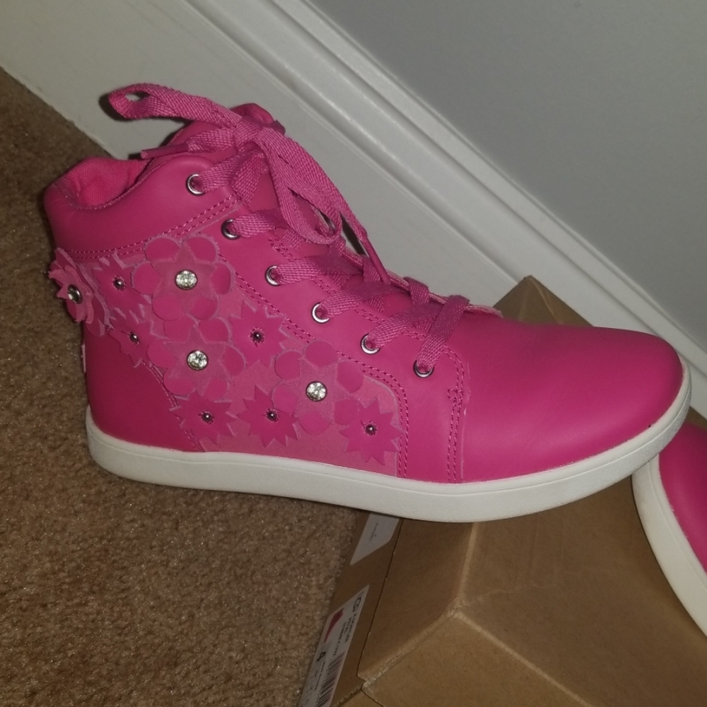 COPY - Pink Girls UGG Sneaker